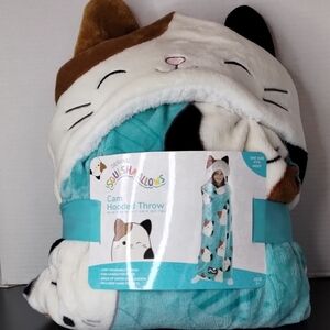 New Squishmallows Cam Hooded Throw - Calico Cat Print in Aqua & Cream